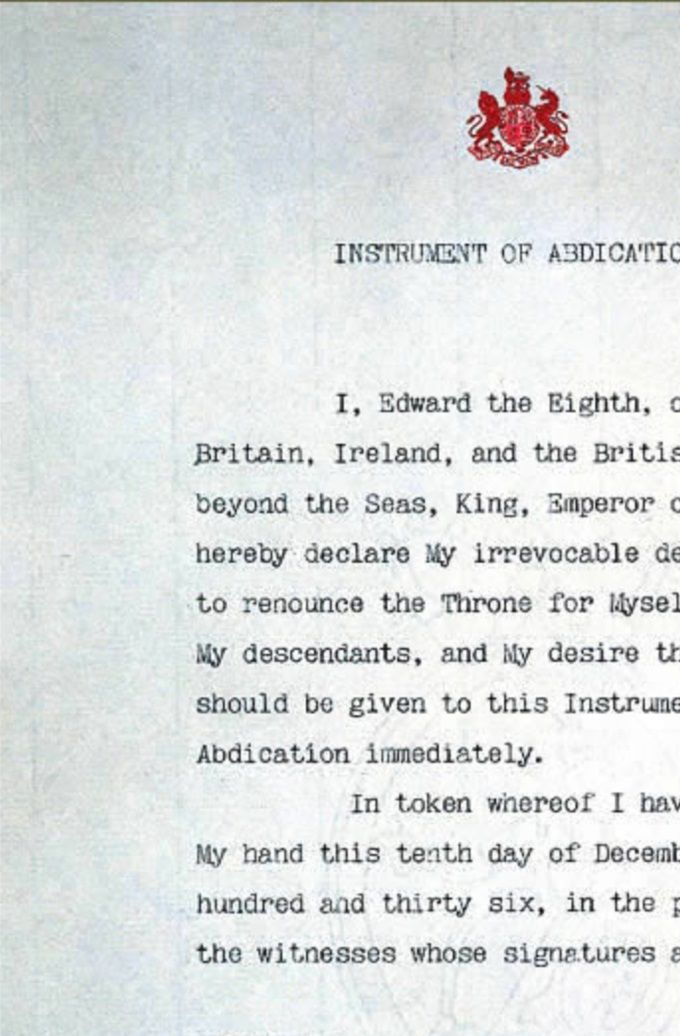 The abdication act mentions clearly descendants of King Edward VIII